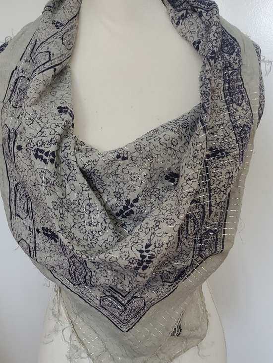 Accessories - Light Gray Floral Print Women's Scarf